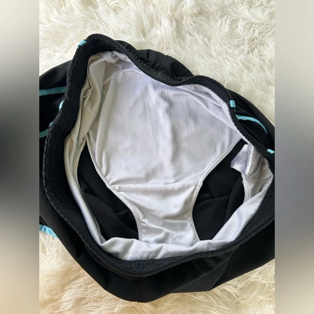 Nike blue and black running shorts size XS - Picture 6 of 12